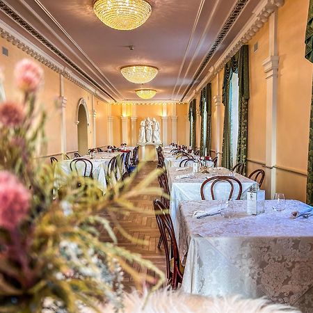 Hotel Moderno Restaurant เซรีนา ภายนอก รูปภาพ