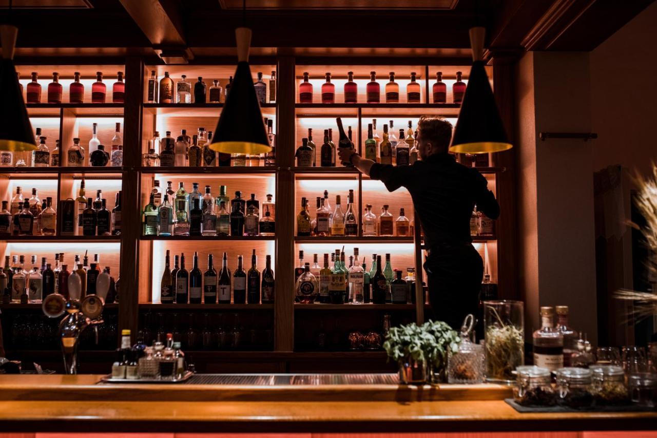 Hotel Moderno Restaurant เซรีนา ภายนอก รูปภาพ