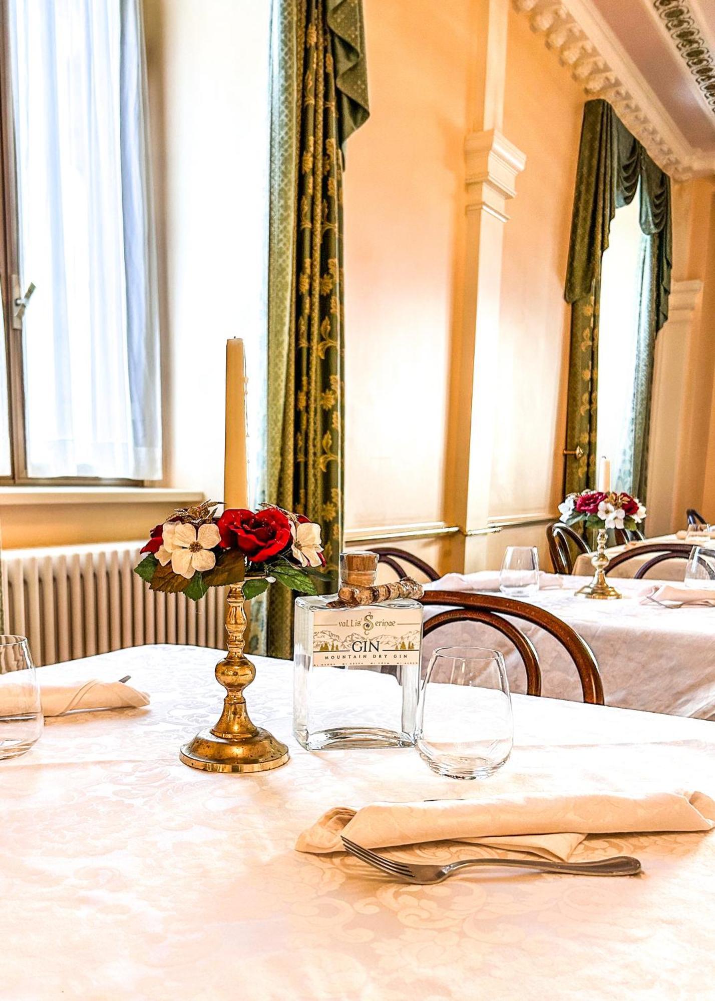 Hotel Moderno Restaurant เซรีนา ภายนอก รูปภาพ
